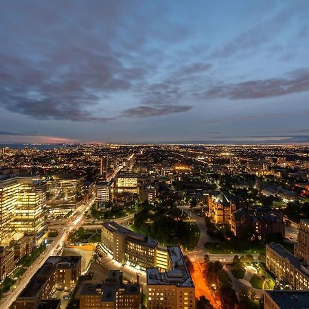 Unbelievable Penthouse View With 3 Bedrooms Toronto Exterior photo